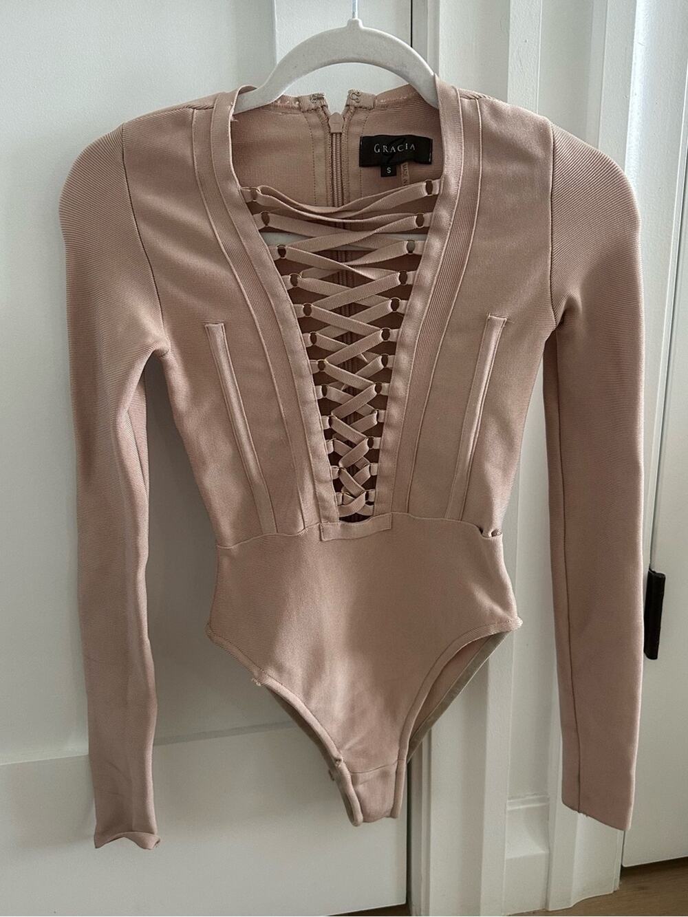 Gracia Lace-Up Deep V Long Sleeve Bodysuit in Dusty Rose
